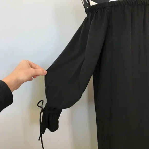LOFT Off the Shoulder Dress - Picture 6 of 6